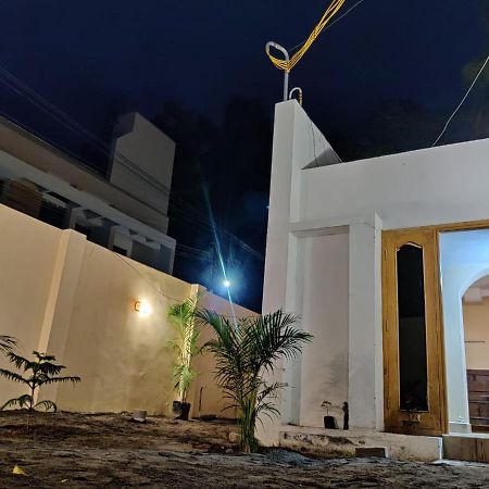 Appartement Le Grace Annanagar à Madurai Extérieur photo